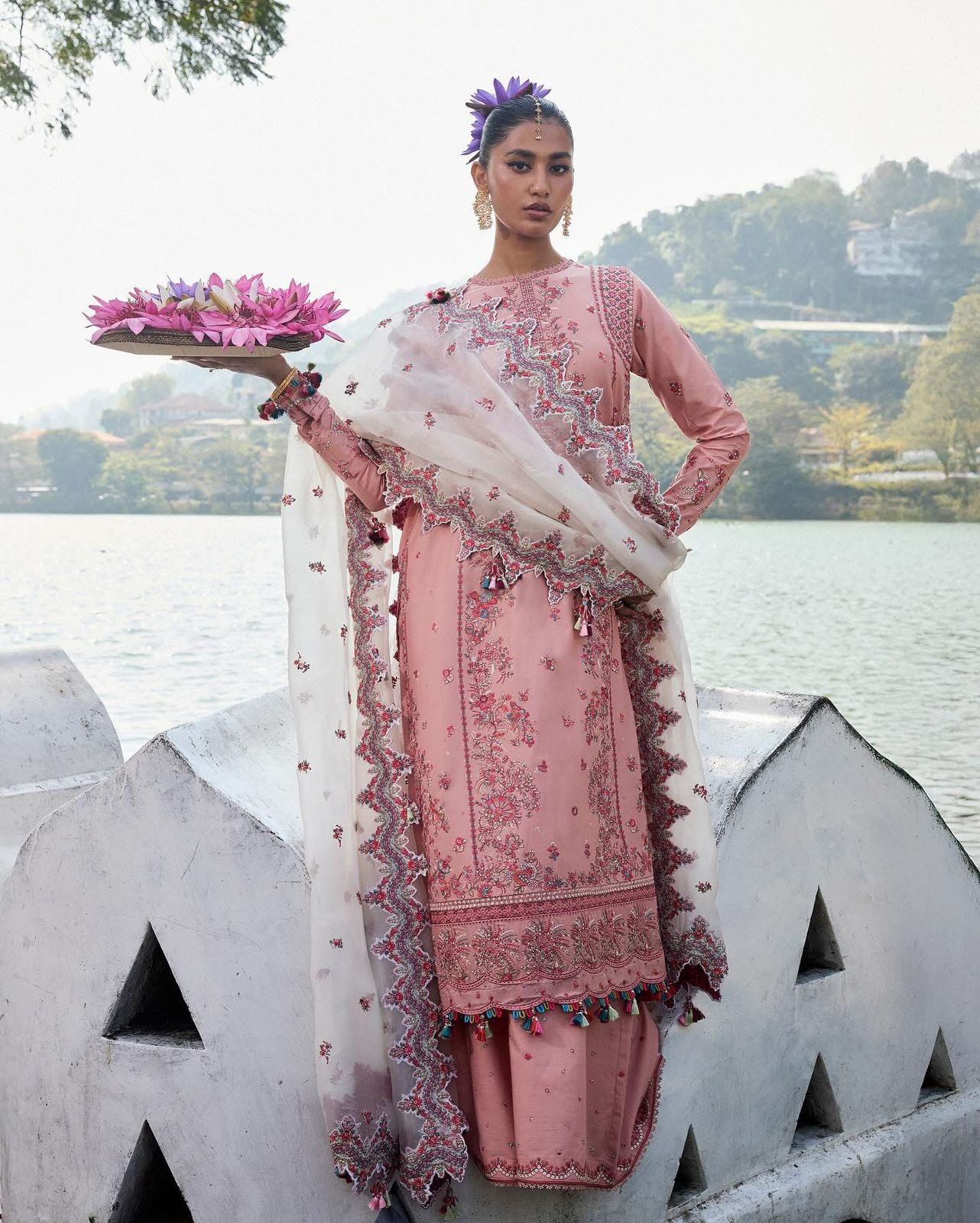 Hussain Rehar Luxury Lawn ’25 – Blush Bloom in Signature Pink Elegance
