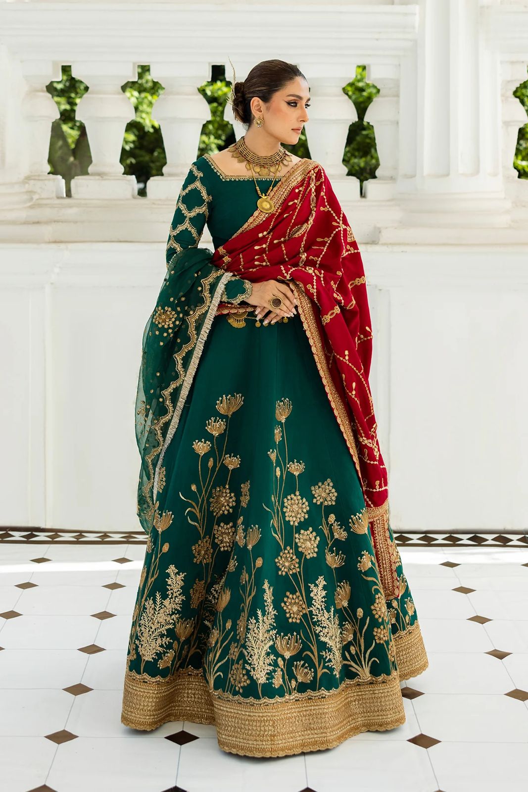 Erum Khan Emerald Green Bridal Chiffon – Elegant Lehenga Choli Wedding Edition