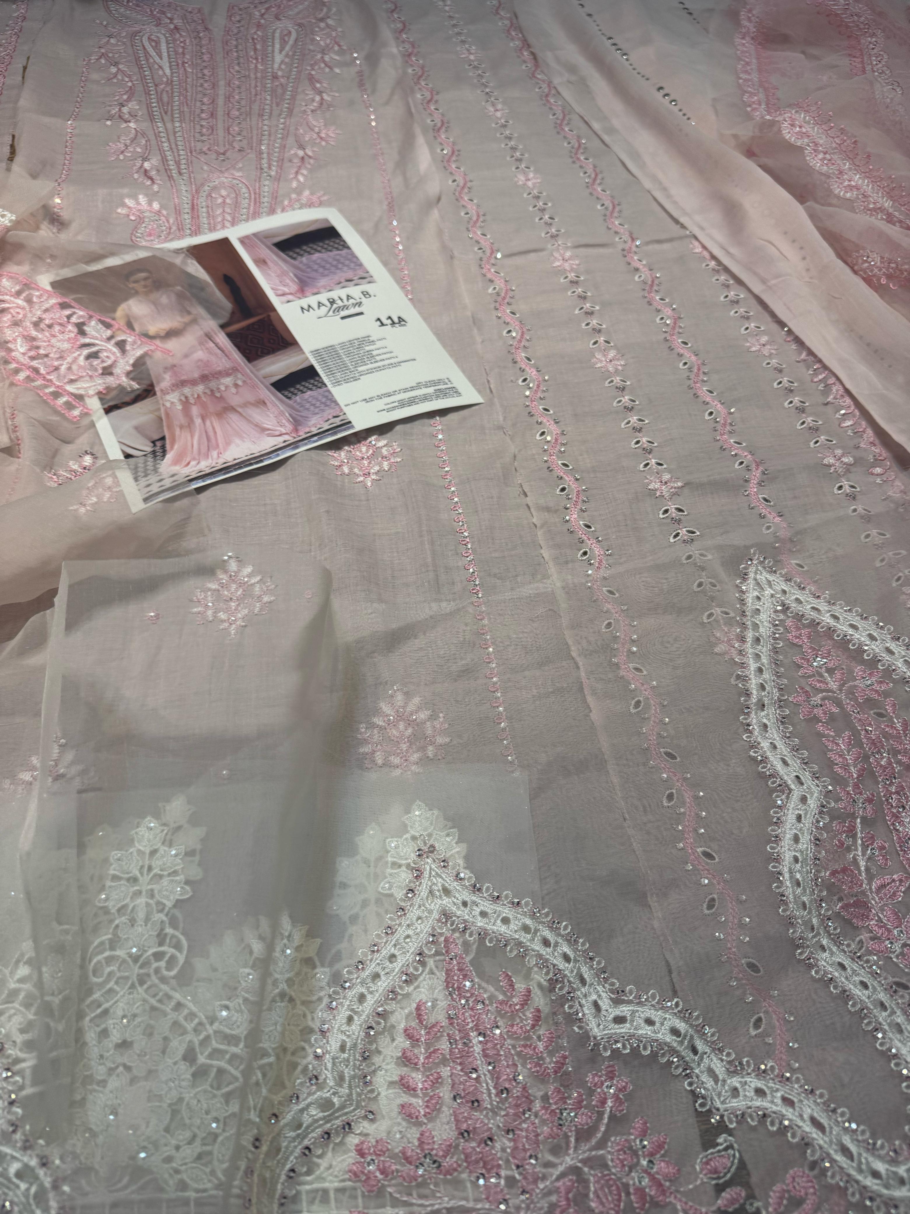 Maria B Voyage a Luxe Embroidered Lawn 2025 – Ivory Elegance