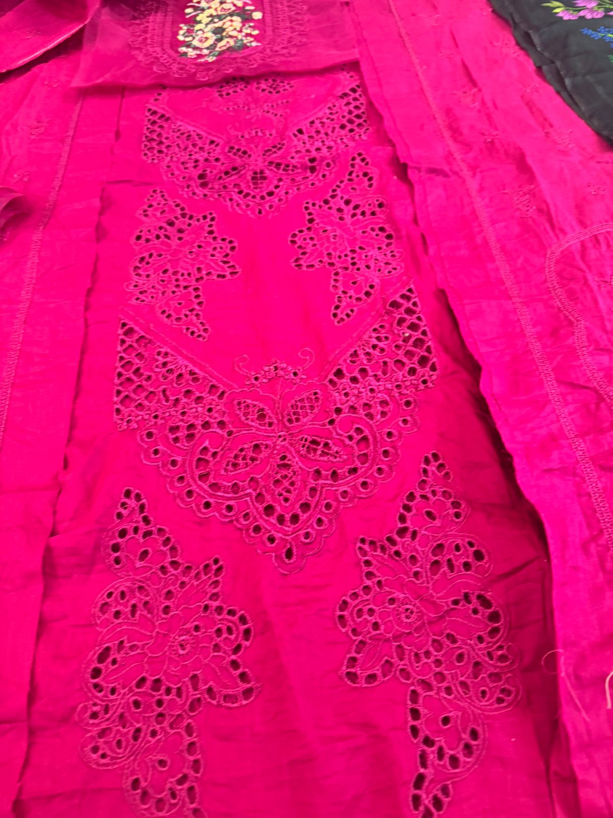 Saira Rizwan Signature Luxury Lawn – Full Front Embroidered Masterpiece | Grace Redefined