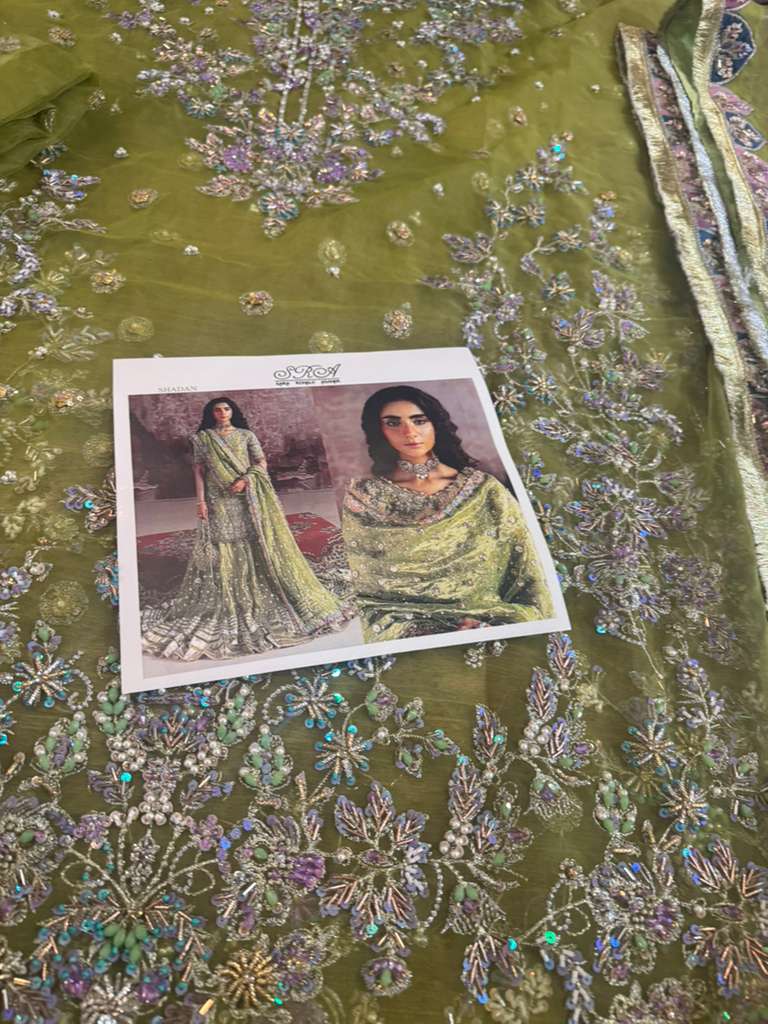 Sara Rohail Asghar Shadan – Pure Tissue Farshi Gharara Set | Handcrafted Zardozi Wedding Outfit