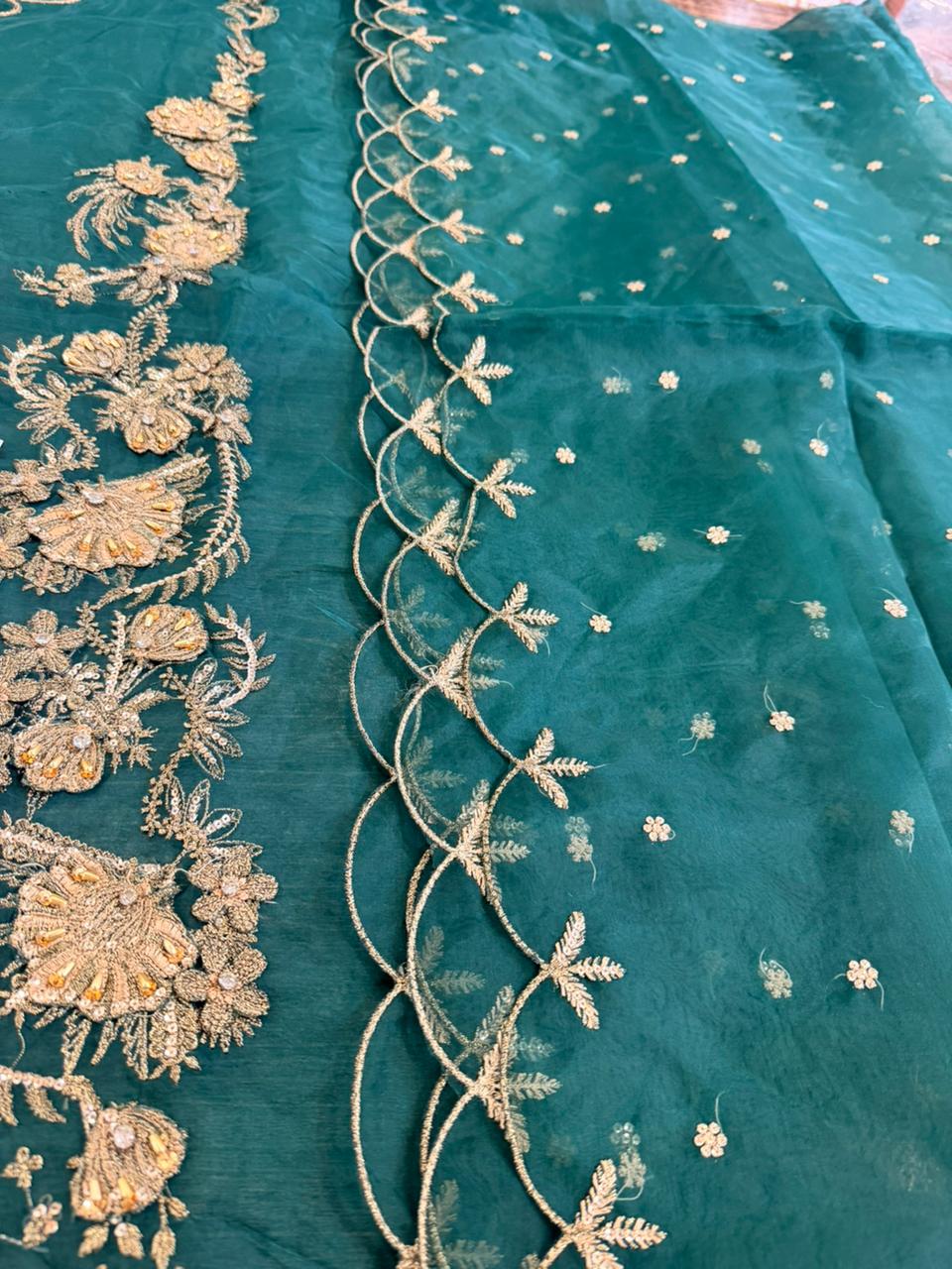 Maria B – Zamrood Ara Emerald Green Wedding Ensemble