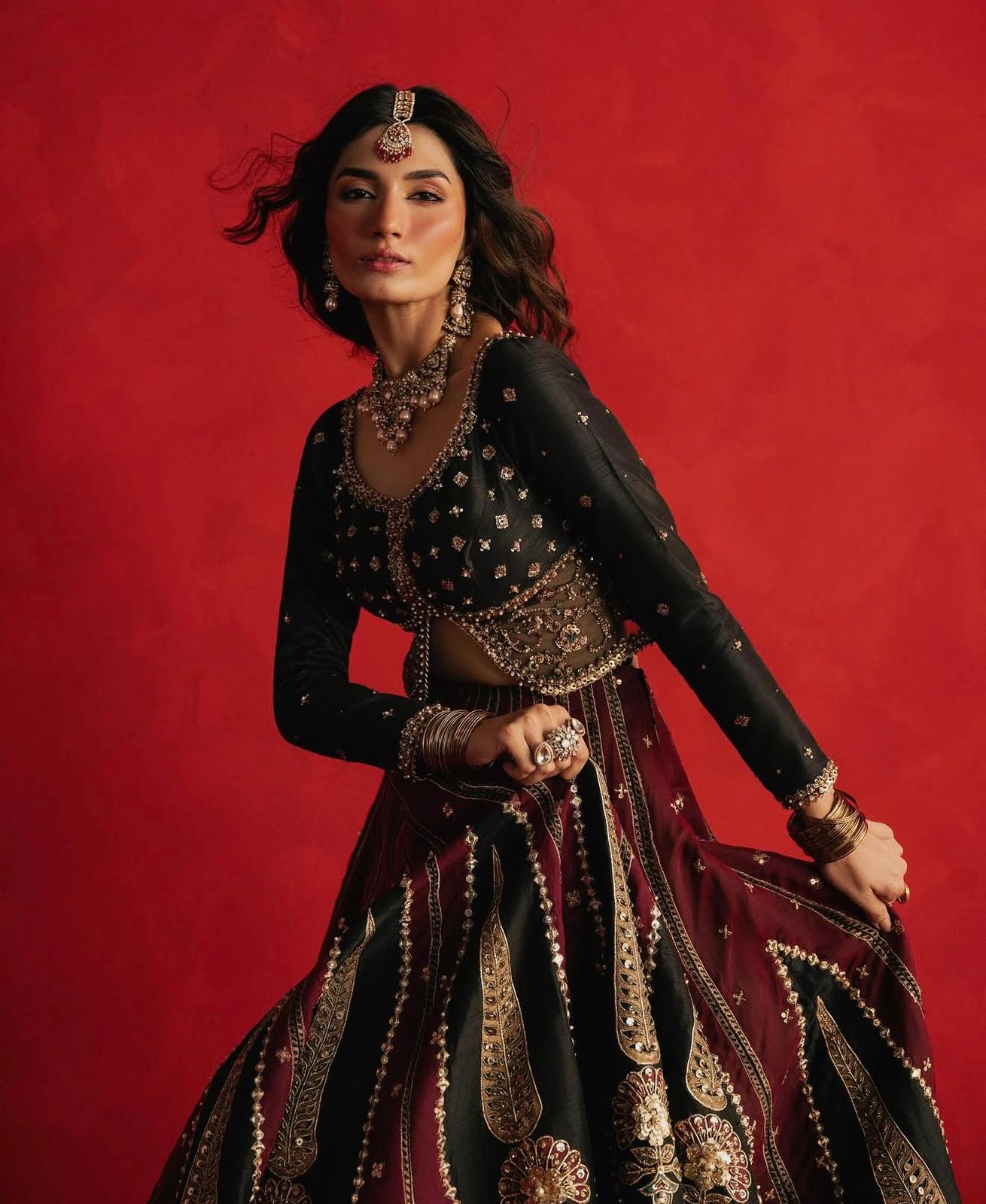 Mohsin Naveed Ranjha Dil Raas Black–Maroon Hand-Worked Festive Ensemble