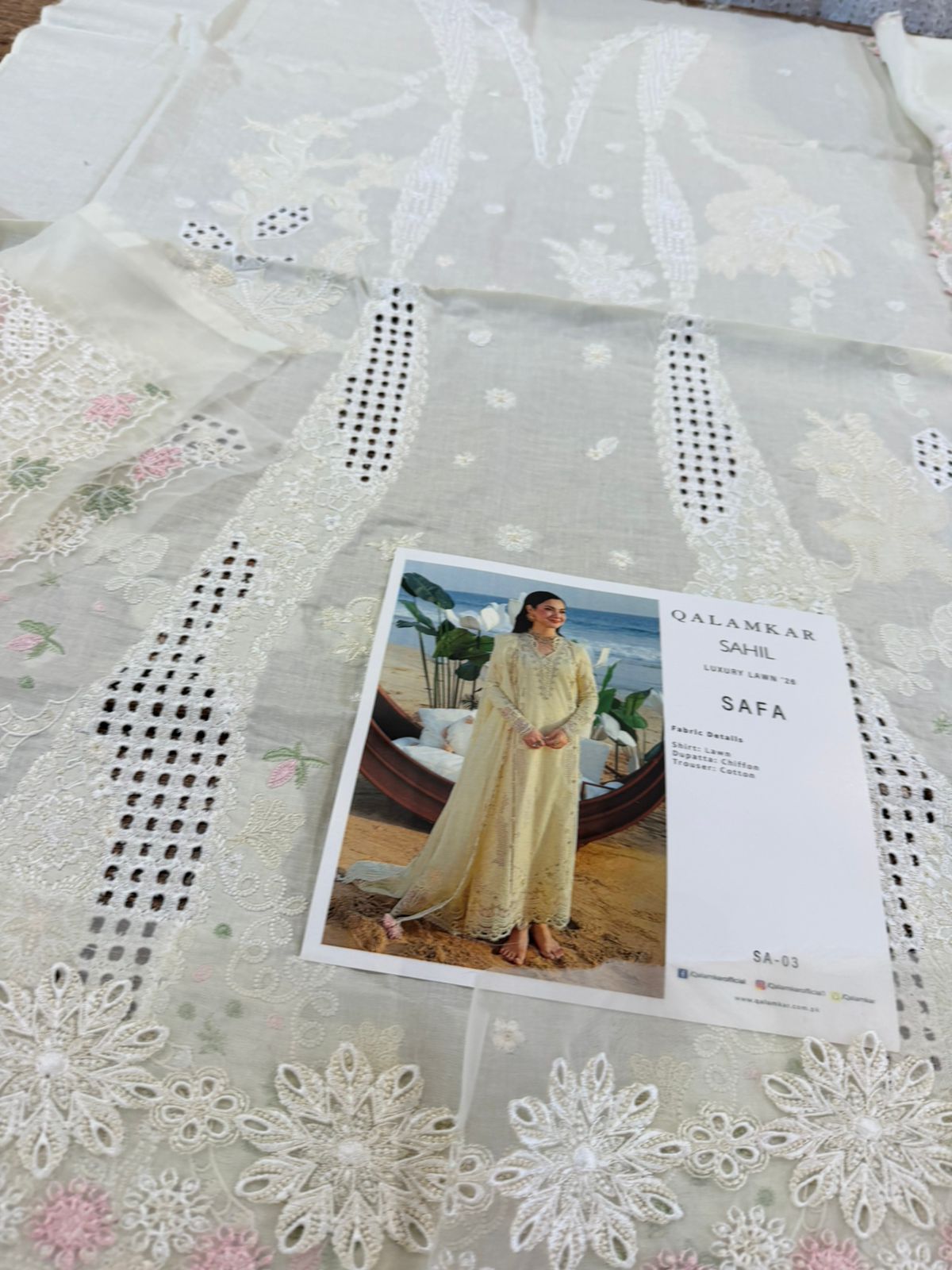 Qalamkar | Chikankari Luxury Lawn & Jacquard Dupatta