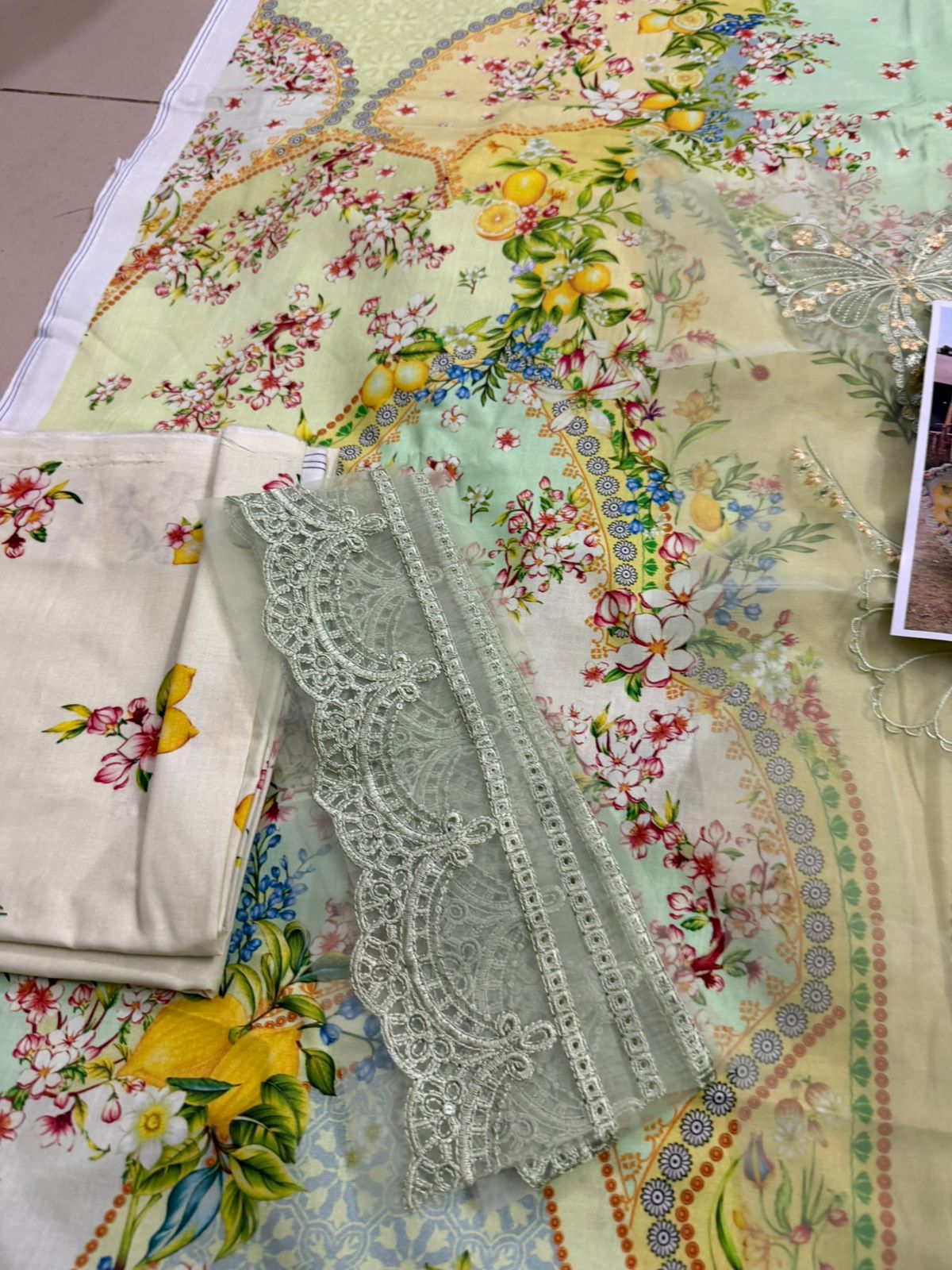 Maria.B Pistachio Green Luxury Lawn 2026 | Embroidered 3D Motif Design