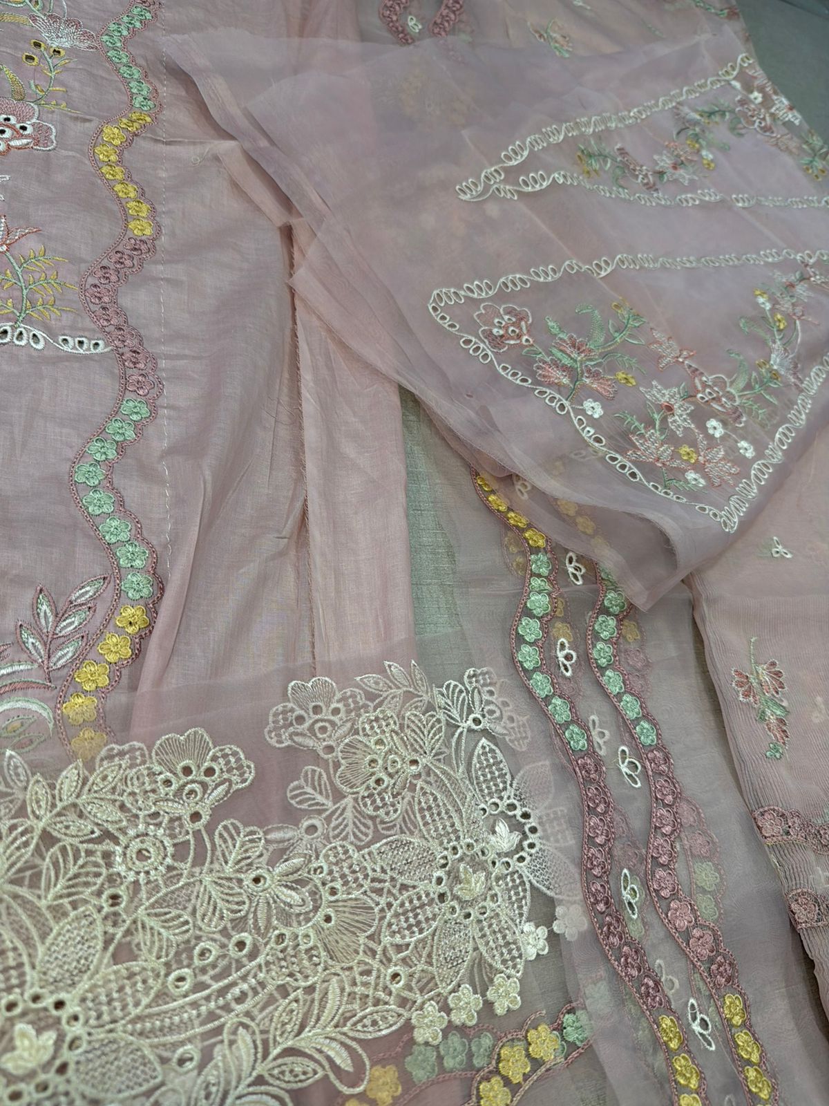 Zara Shahjahan Aneela Blush Pink Lawn | Luxury Summer 3-Piece 2026