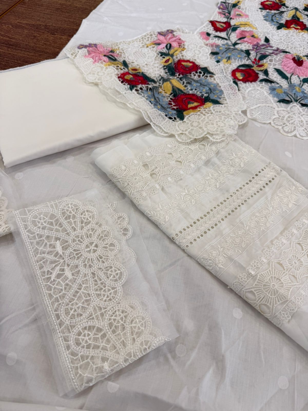 Maria B. Off-White Eid Lawn | Luxury Embroidered Jacquard 3-Piece