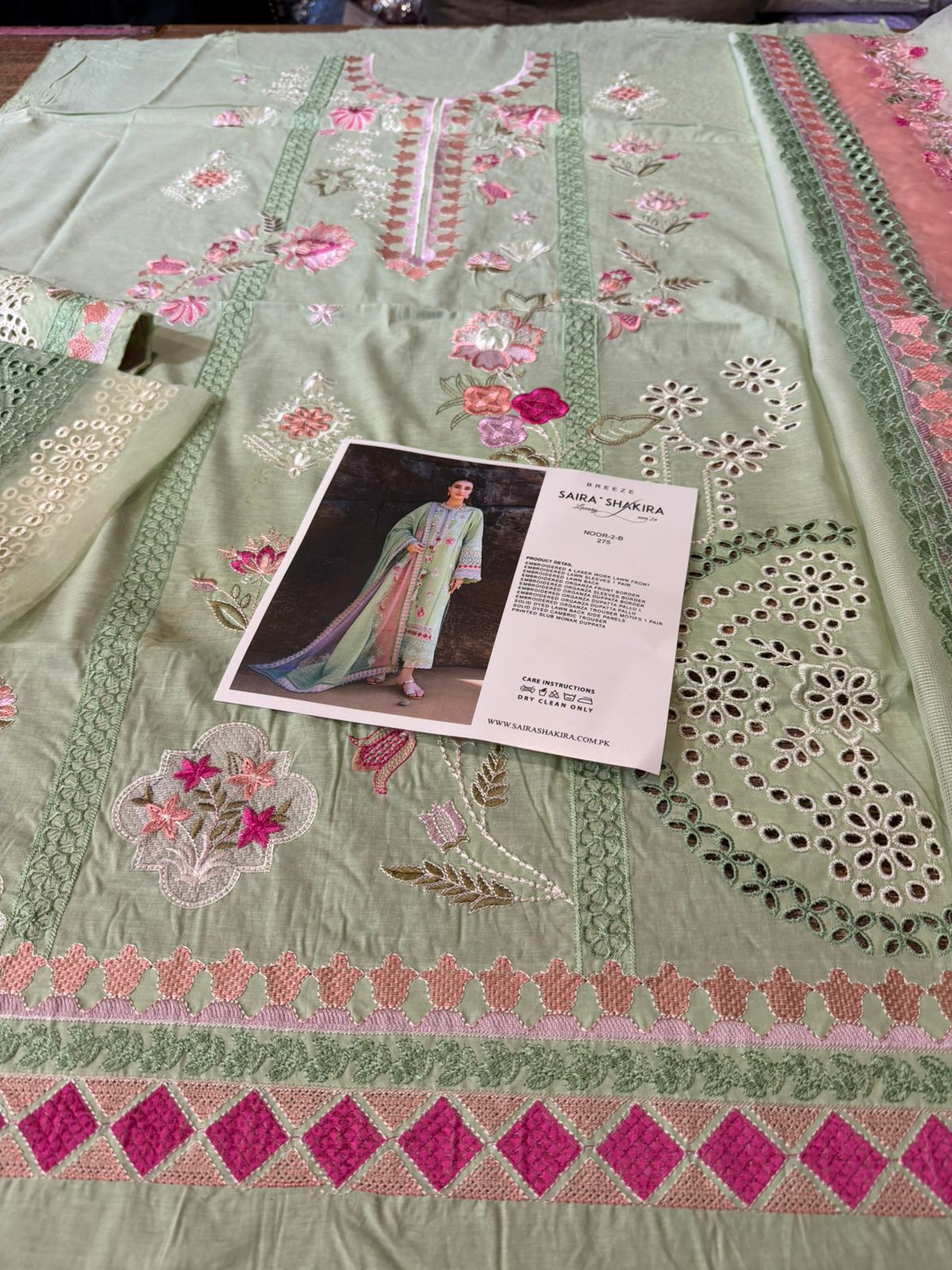 Saira Shakira Breeze Luxury Laser-Work Lawn | Embroidered 3PC