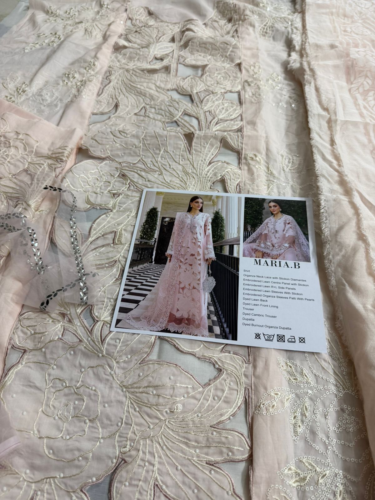 Maria B | Mint Green Embroidered Luxury 4-Piece Lawn Suit