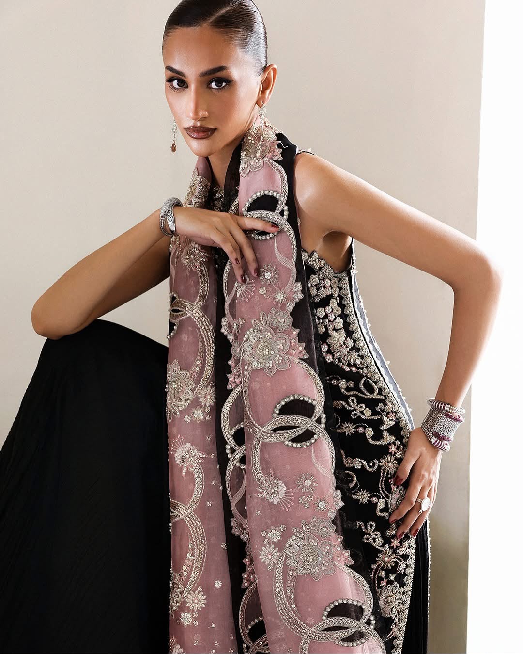 Soraya Black Wedding Edition Maxxi | Luxury Festive Wear