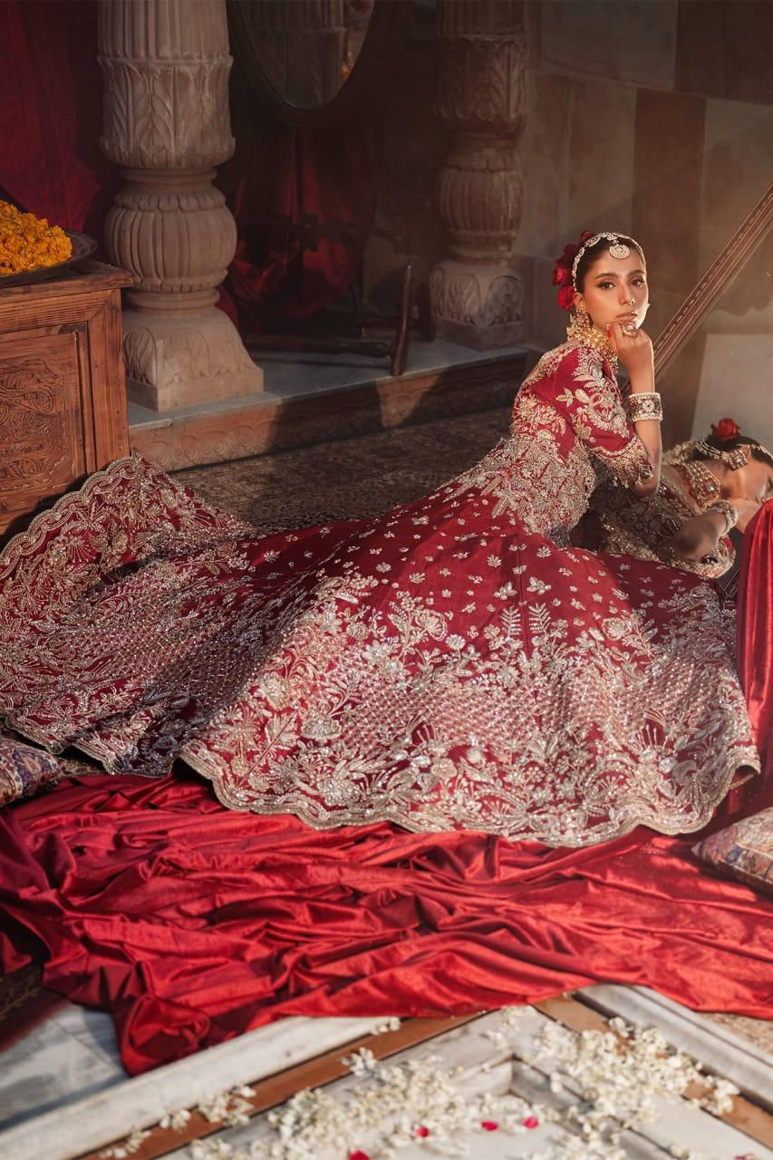 Nayra Red Bridal Chiffon Ensemble – Hand Embellished Lehenga, Blouse & Dupatta
