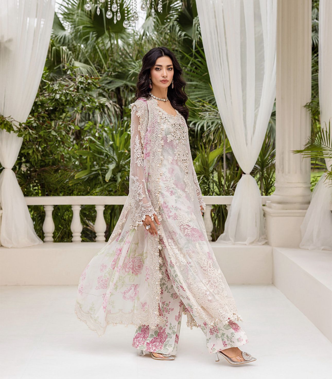 Maria B Wedding Edition – Off White Embroidered Chiffon Suit